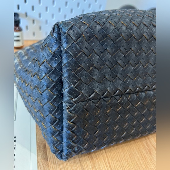 Bottega Veneta Cabat Crystal - Picture 7 of 17